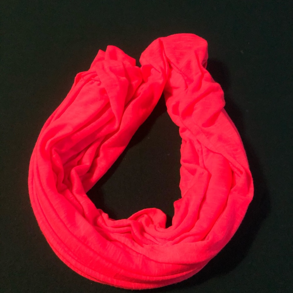 Scarves - Picture 5 of 5